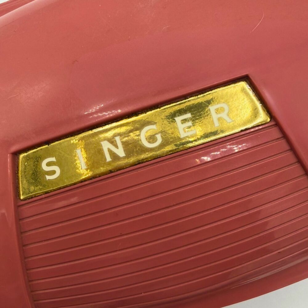 Vintage Singer Buttonholer Pink Case 1960s Sewing Accessory Templates and Manual - Picture 4 of 8